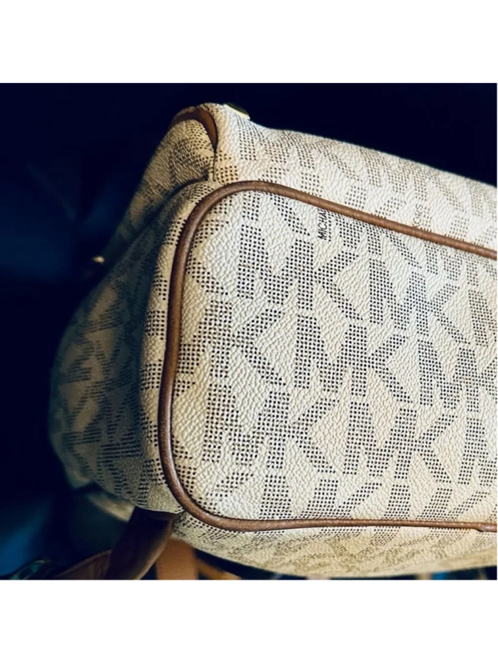 Michael Michael Kors Abbey Medium Studded Signature Backpack White/Acorn